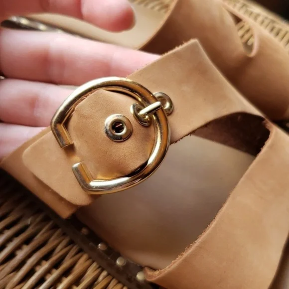 Mila Paoli Sandals Leather Stud Size 8 - Picture 4 of 6